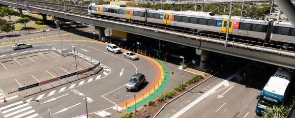 International Passenger Pick-Up Area